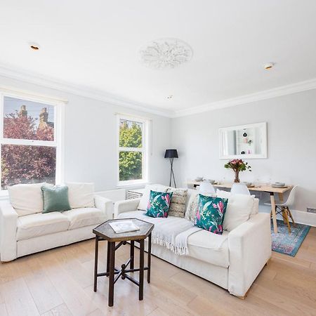 Welcomestay Colliers Wood Two Bed Apartment - Home Away From Home Лондон Экстерьер фото